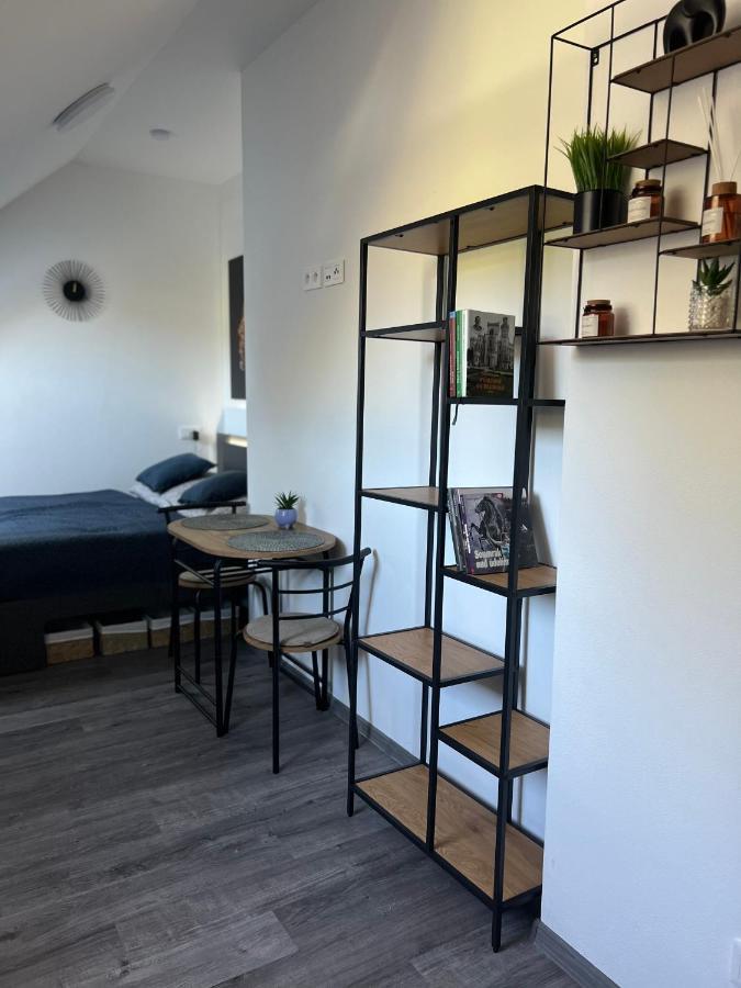 Černá v Pošumaví Hobiti Apartman - Frodo מראה חיצוני תמונה