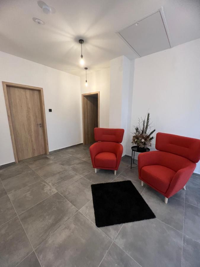 Černá v Pošumaví Hobiti Apartman - Frodo מראה חיצוני תמונה
